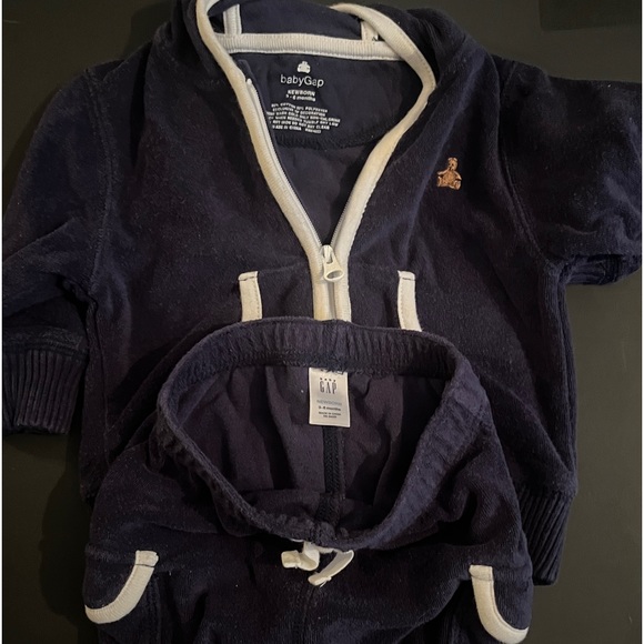 Baby Gap Outfit Set. Navy Blue Hoodie and Shorts. Newborn Size 3-6 months. - Picture 8 of 12